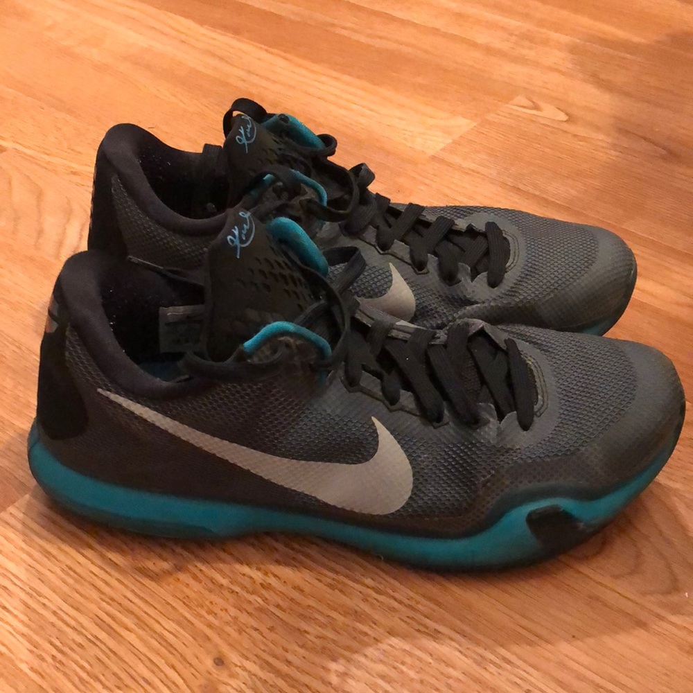 Men’s Nike Kobe Basketball Shoes